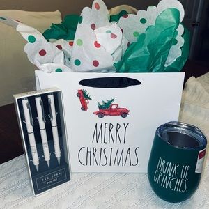 *SOLD* RAE DUNN CHRISTMAS SET